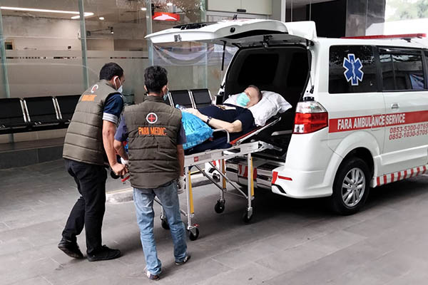 Sewa ambulance untuk pasien VIP/VVIP atau pasien dengan penanganan khusus.